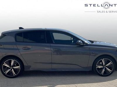 Usado Peugeot 308 GT 129 HP (94 kW) 2023 Cinzento Citadino