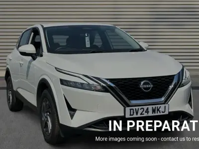 Used Nissan Qashqai Acenta Premium 158 HP (116 kW) 2024 White SUV