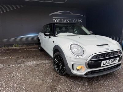 Usado Mini Cooper Clubman 2018 Plateado Familiar