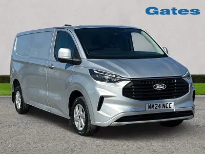Używany Ford Transit Custom Limited 136 KM (100 kW) 2024 Srebrny Van