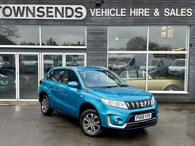 Second-hand Suzuki Vitara SZ4 112 CP (82 kW) 2018 Turcoaz SUV