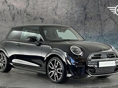 Used Mini Cooper S Hatch 201 HP (147 kW) 2024 Black Hatchback