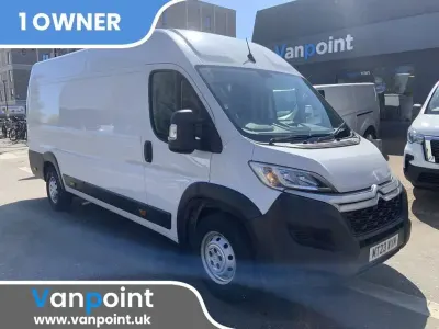 Usado Citroën Relay 140 HP (102 kW) 2023 Branco Van
