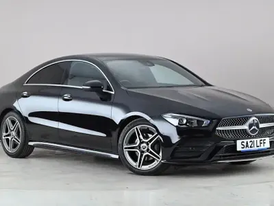 Begagnad Mercedes CLA180 AMG line 136 HK (100 kW) 2021 Svart Sedan