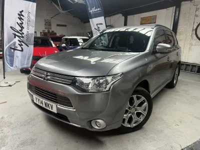 Used Mitsubishi Outlander P-HEV 2014 Grey SUV