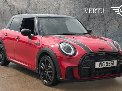 Used Mini Cooper Hatch 136 HP (100 kW) 2022 Red Hatchback