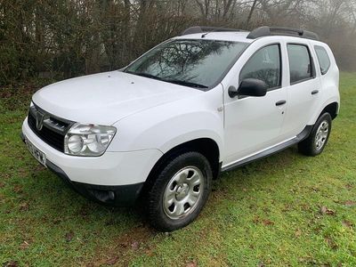 Used Dacia Duster Ambiance 2013 White Hatchback