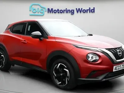 Used Nissan Juke N-Connecta 114 HP (83 kW) 2023 Red SUV