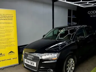 Used Audi A1 Sportback Sport 122 HP (89 kW) 2014 Black Hatchback