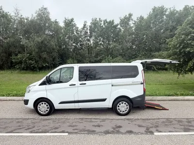 Used Ford Tourneo