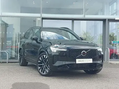 New Volvo XC90 Plus 250 HP (183 kW) 2025 Black SUV
