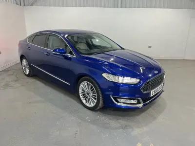 Used Ford Mondeo Vignale 210 HP (154 kW) 2016 Blue Sedan