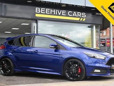 Used Ford Focus ST 185 HP (136 kW) 2018 Blue Hatchback