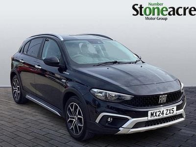 Begagnad Fiat Tipo Cross 2024