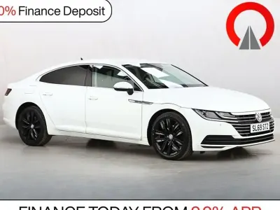Used VW Arteon SE 190 HP (139 kW) 2019 White Hatchback