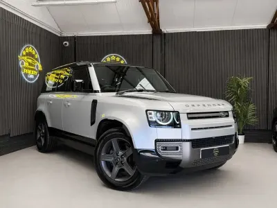 Used Land Rover Defender SE Dynamic 250 HP (183 kW) 2021 Silver SUV