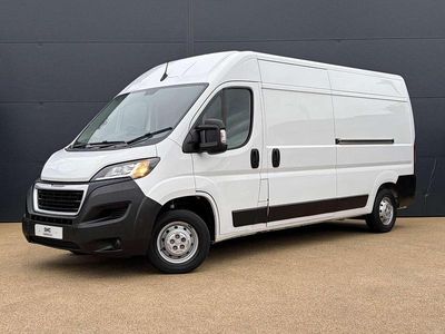 Second-hand Peugeot Boxer 140 CP (102 kW) 2021 Alb Van