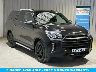 Usado SsangYong Musso 187 HP (137 kW) 2022 Preto Pickup