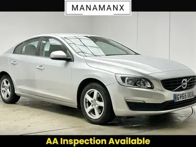 Usado Volvo S60 Business Edition 152 CV (111 kW) 2016 Plateado Berlina