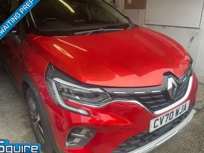 Used Renault Captur Version S 2020 Red/black SUV