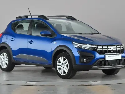 Używany Dacia Sandero Expression 91 KM (66 kW) 2024 Niebieski Hatchback