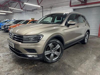 Used VW Tiguan SEL 180 HP (132 kW) 2016 Beige SUV