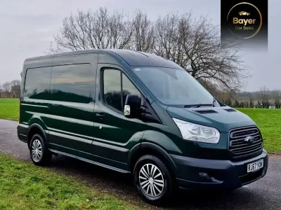 Käytetty Ford Transit 130 HP (95 kW) 2018 Vihreä Van