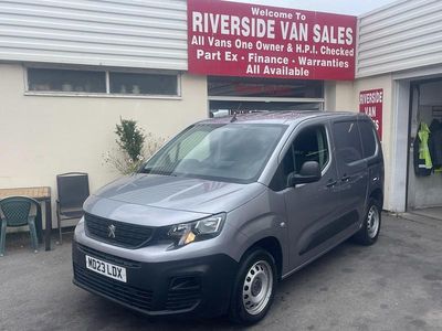 Grey Used 2023 Peugeot Partner Premium MPV | £11,995 (Fair price)