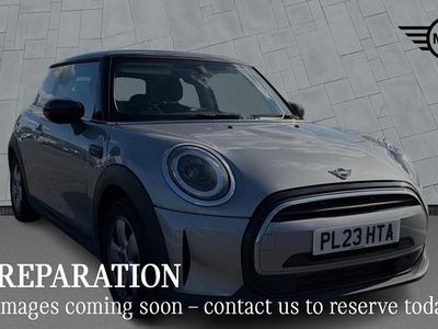 Used Mini Cooper Classic 134 HP (98 kW) 2023 Silver Hatchback
