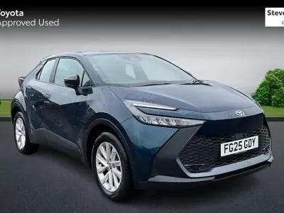 Used Toyota C-HR 140 HP (102 kW) 2025 Blue SUV