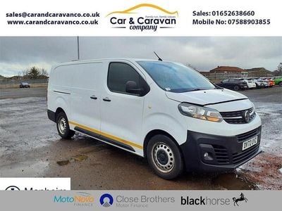 Used Vauxhall Vivaro S 100 HP (73 kW) 2022 White MPV