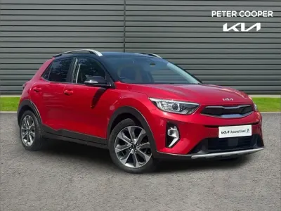 Used Kia Stonic 117 HP (86 kW) 2021 Red SUV