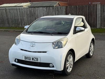 White Used 2011 Toyota iQ Hatchback | £4,295 (Good price)