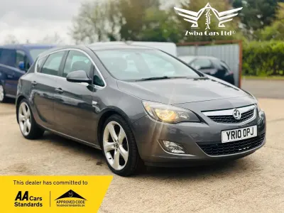 Używany Vauxhall Astra SRi 2010 Szary Hatchback