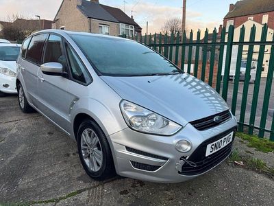 Silver Used 2010 Ford S-MAX Zetec MPV | £500