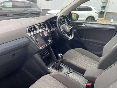 Used VW Tiguan Life 150 HP (110 kW) 2022 Grey SUV
