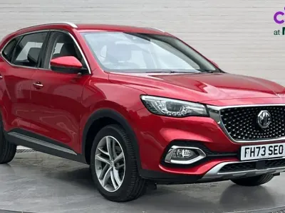 Used MG HS Excite 162 HP (119 kW) 2024 Red SUV