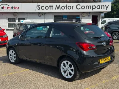 Used Vauxhall Corsa 70 HP (51 kW) 2016 Black Hatchback