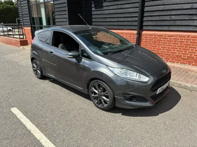Used Ford Fiesta ST-Line 140 HP (102 kW) 2016 Grey Hatchback