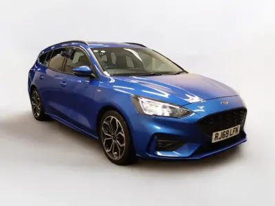 Used Ford Focus ST-Line X 120 HP (88 kW) 2020 Blue Estate