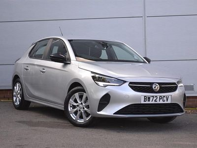 Used Vauxhall Corsa Design Edition 100 HP (73 kW) 2023 Gris aluminium Hatchback