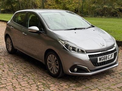 Grey Used 2019 Peugeot 208 Signature Sky Hatchback | £7,950 (Super price)