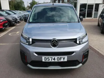Used Citroën Berlingo 128 HP (94 kW) 2024 Grey MPV