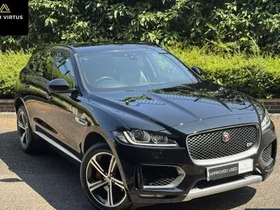 Used Jaguar F-Pace Supercharged 381 HP (280 kW) 2017 Black SUV