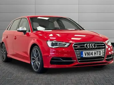 Used Audi A3 Design 300 HP (220 kW) 2014 Red