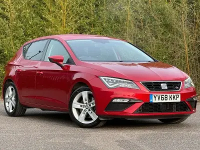 Second-hand Seat Leon FR 190 CP (139 kW) 2019 Roșu Hatchback