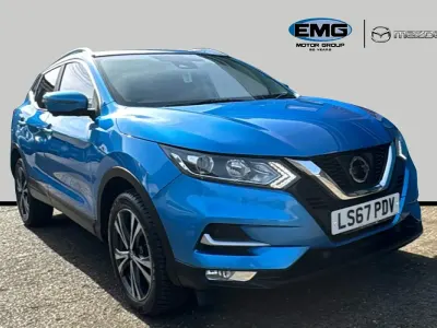 Used Nissan Qashqai N-Connecta 115 HP (84 kW) 2018 Blue SUV
