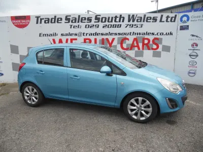 Usado Vauxhall Corsa Active 100 CV (73 kW) 2012 Azul Utilitario