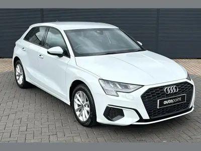 Used Audi A3 147 HP (108 kW) 2021 White Hatchback