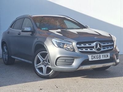 Mercedes GLA200